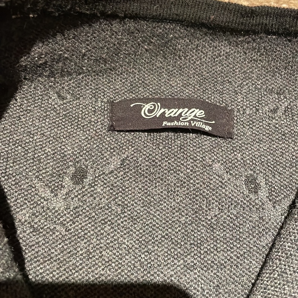 Sweater - Picture 2 of 3